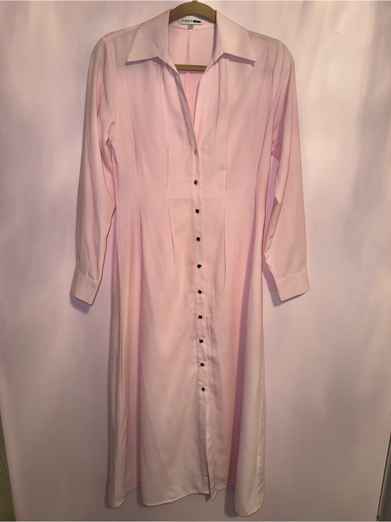 Fashion Nova Dresses & Skirts - Fashion Nova Light Pink Long Button-Front Shirt Dress